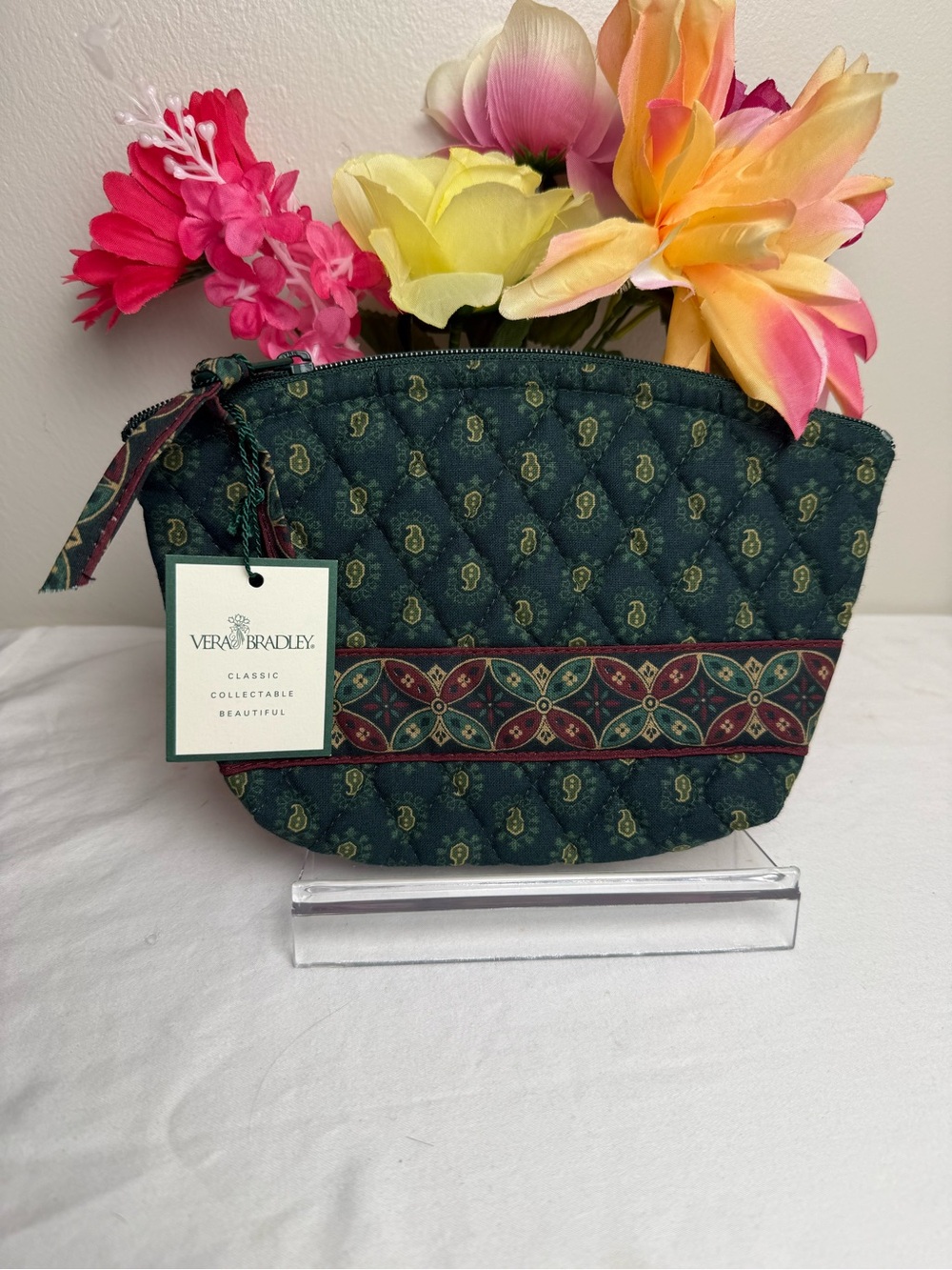 NWOT Vera Bradley Classic Green Small Cosmetic Bag Retired Makeup Travel
